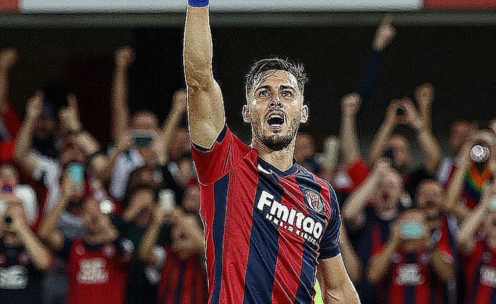 Levante gọi Diego Moyano 14 tuổi lên đội một: kỷ lục La Liga và bài toán bảng lương